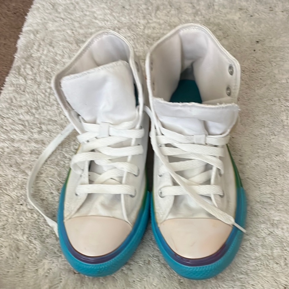 Converse Color: White/ with:Purple, Yellow, Red, Orange, Blue, and Green Size:3Y